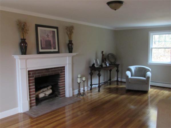 87 Haverhill Road Topsfield, MA 01983 - Photo 7 of 19