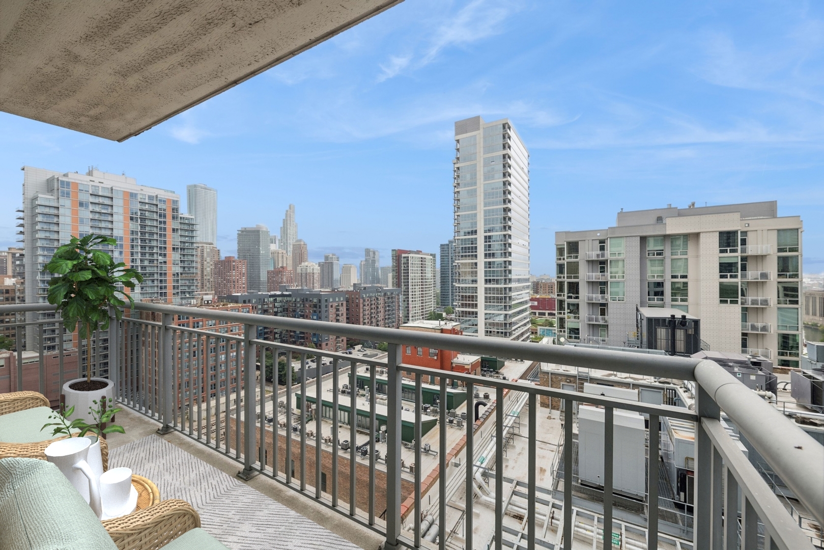 701 South Wells Street, Unit 1804 Chicago, IL 60607 - Photo 13 of 20