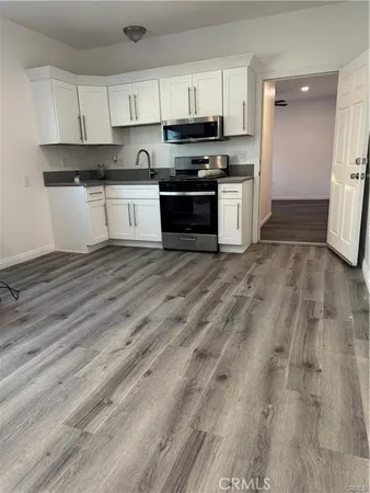 $1,800 | 16029 Ceres Avenue, Fontana, CA 92335