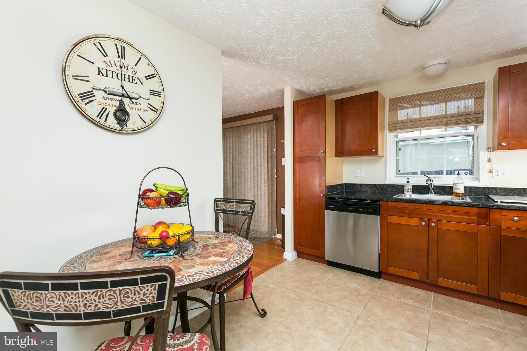 3101 Northmont Road Baltimore, MD 21244 - Photo 8 of 27 Kitchen