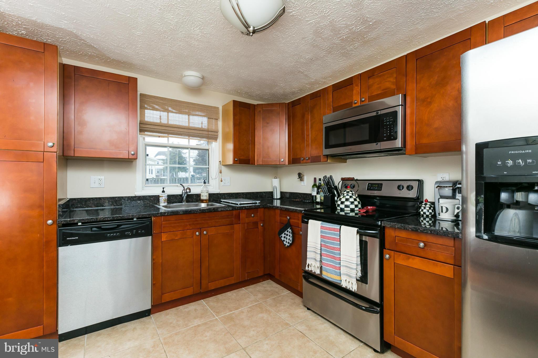 3101 Northmont Road Baltimore, MD 21244 - Photo 9 of 27 Kitchen
