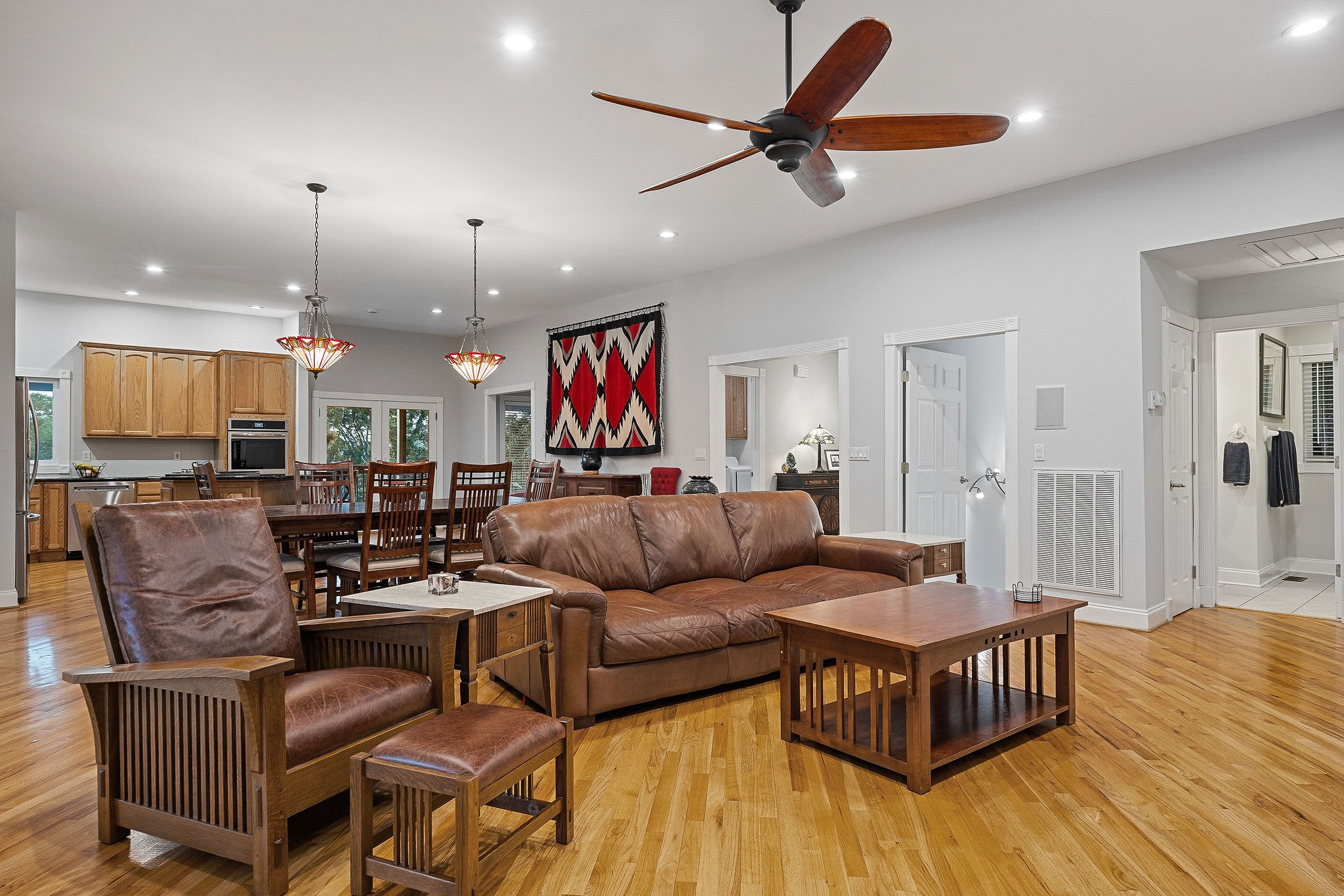 574 Hayes Ridge Road Lancaster, TN 38569 - Photo 13 of 53 a living room with furniture and kitchen view