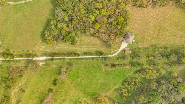 $950,000 | 574 Hayes Ridge Road, Lancaster, TN 38569