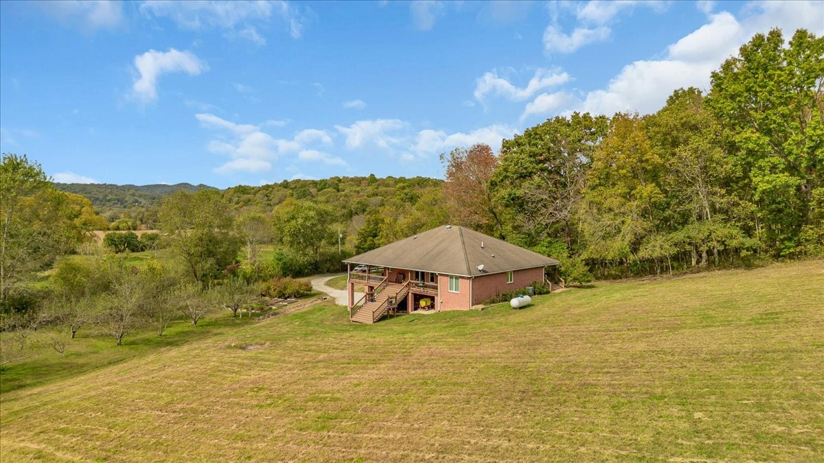 574 Hayes Ridge Road Lancaster, TN 38569 - Photo 52 of 53 a view of a lake with a mountain