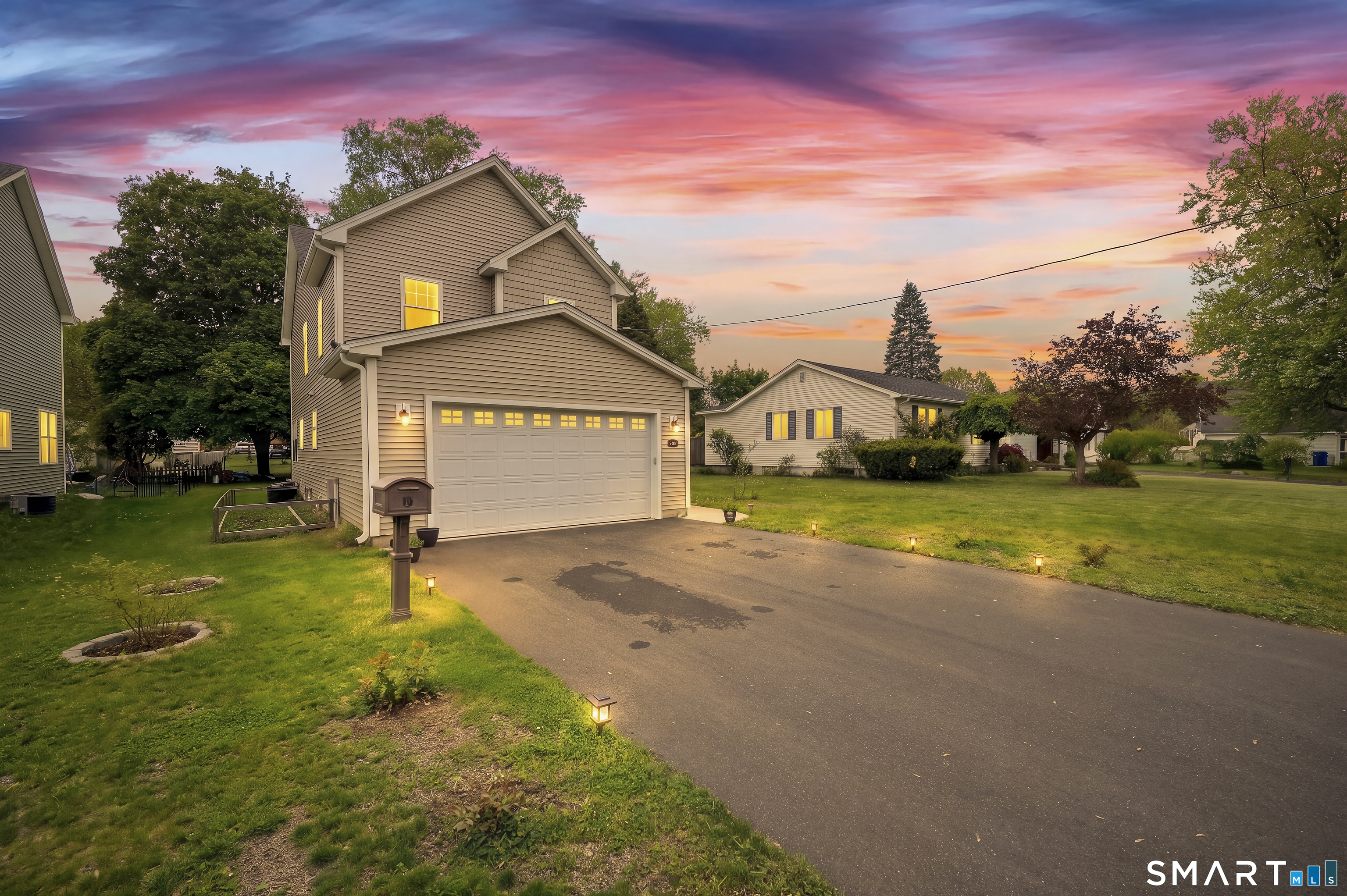 15 3rd Street Windsor Locks, CT 06096 - Photo 1 of 30