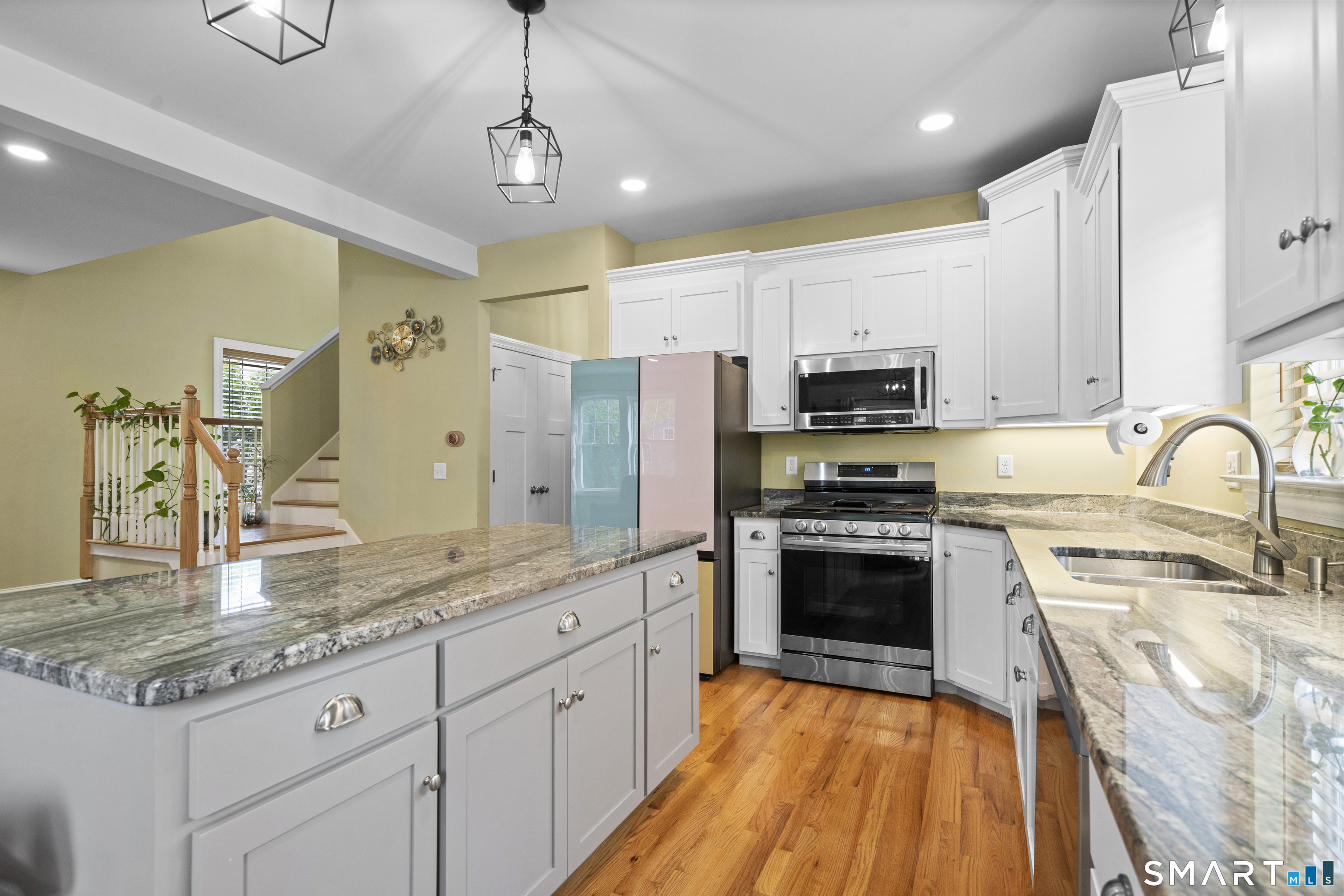 15 3rd Street Windsor Locks, CT 06096 - Photo 4 of 30