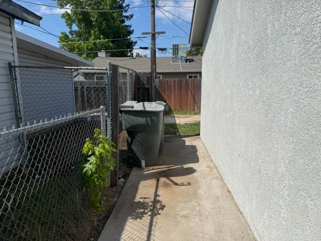 337 Quadra Avenue Rio Linda, CA 95673 - Photo 18 of 27 a view of a backyard with sitting area