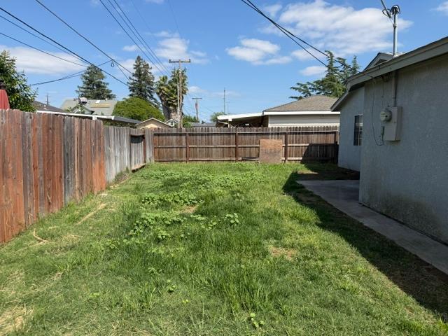 337 Quadra Avenue Rio Linda, CA 95673 - Photo 20 of 27 a view of a backyard with plants