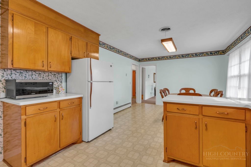 266 Morningside Drive Boone, NC 28607 - Photo 14 of 38
