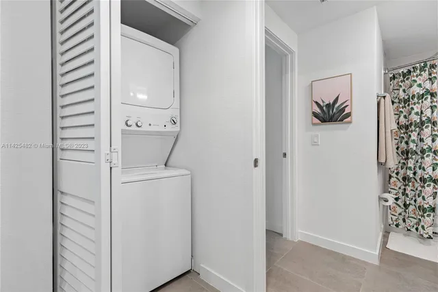 $3,676 | 4 North Federal Highway, Unit 555, Dania Beach, FL 33004