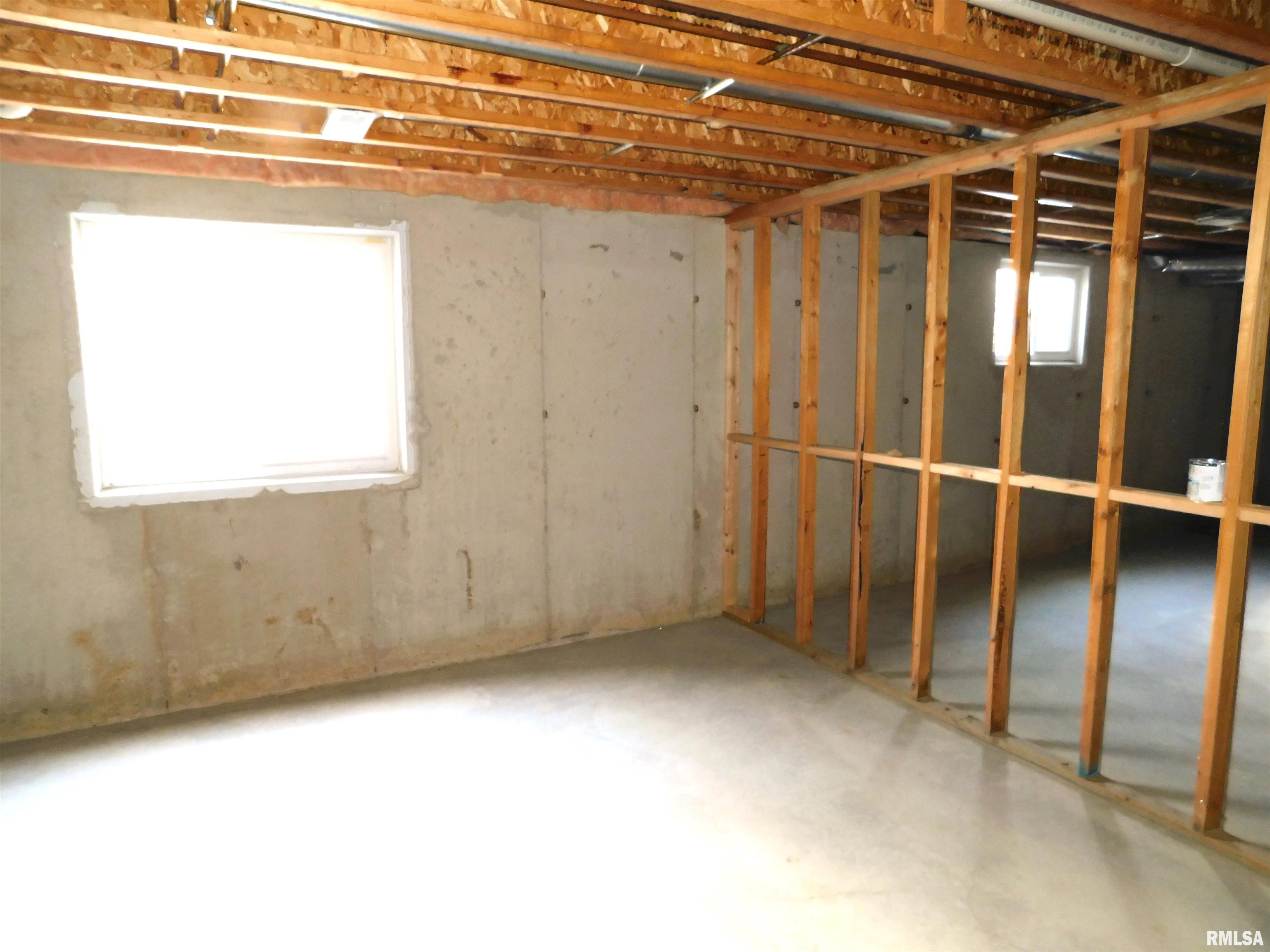 3210 Mackinaw Lane Springfield, IL 62711 - Photo 19 of 29