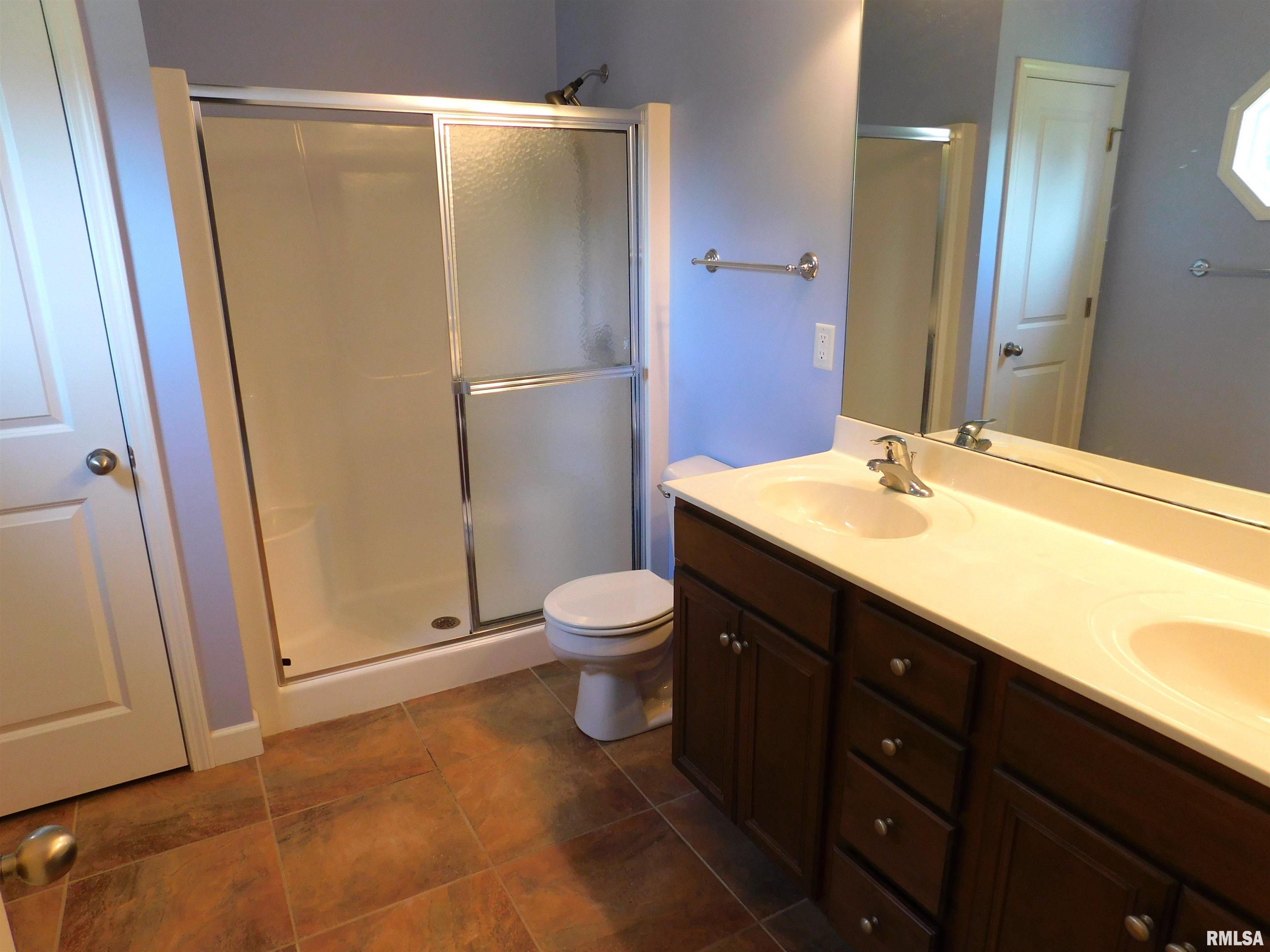 3210 Mackinaw Lane Springfield, IL 62711 - Photo 8 of 29