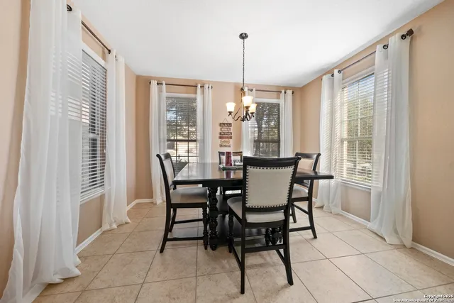 $2,095 | 11830 Elijah Stapp, San Antonio, TX 78253