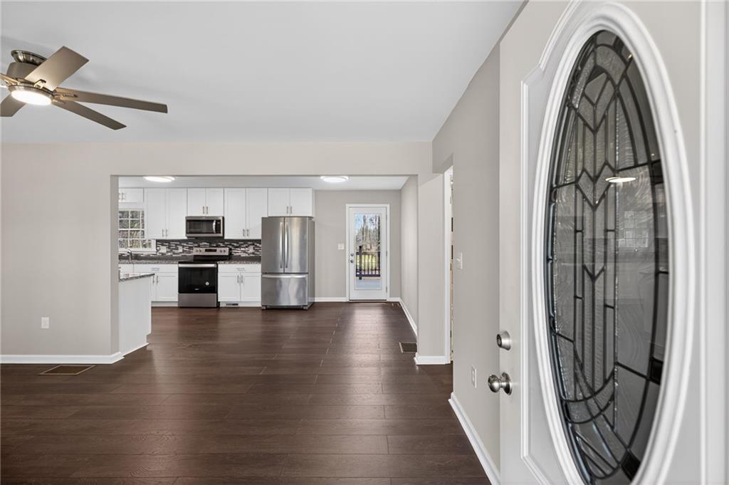 1312 Mulberry Rock Road Temple, GA 30179 - Photo 4 of 29