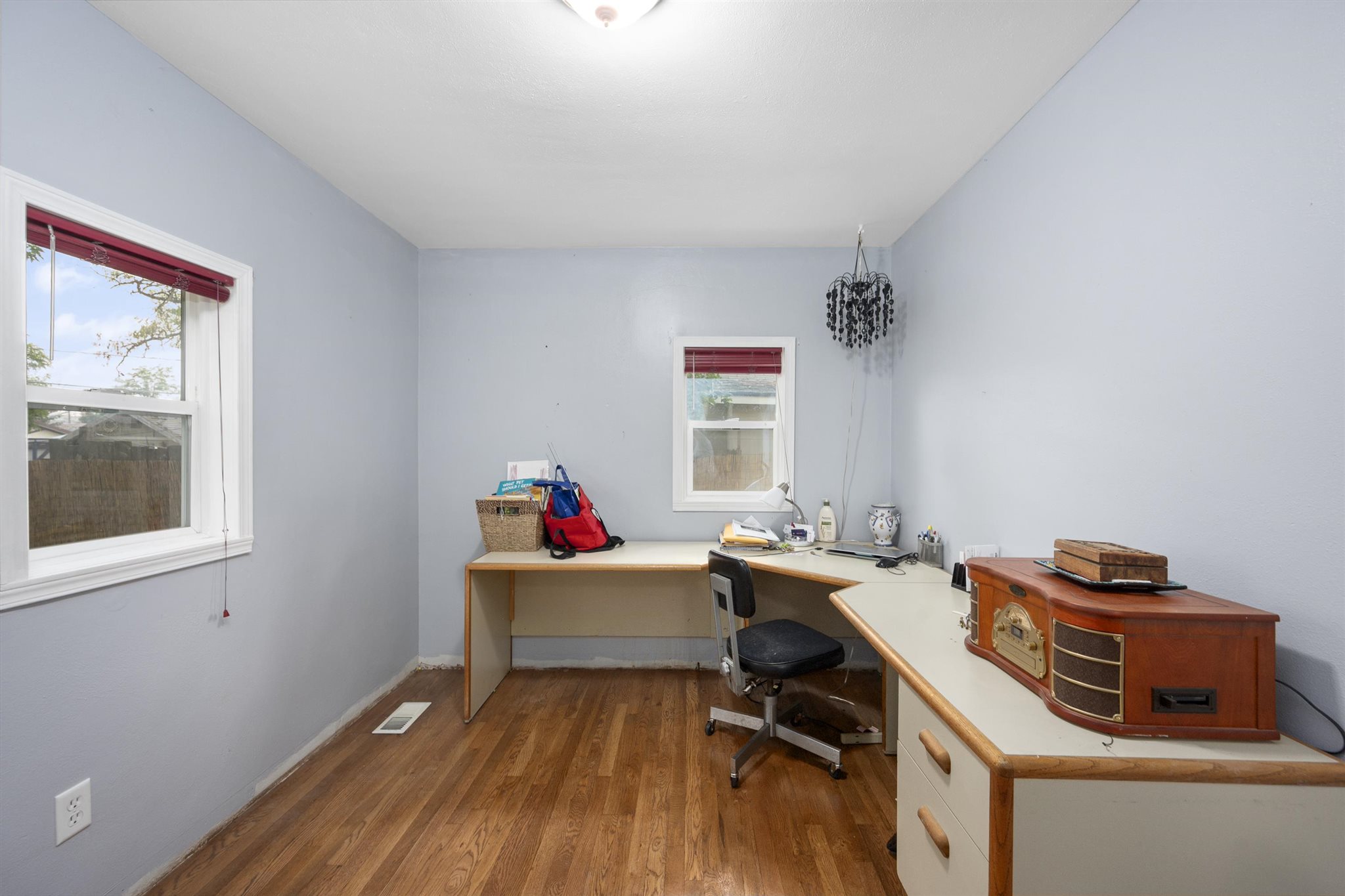 408 East Crown Avenue Spokane, WA 99207 - Photo 12 of 22