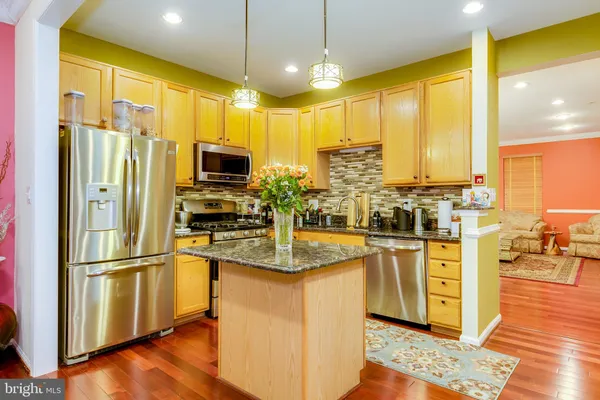 $3,300 | 13665 St Johns Wood Place, Herndon, VA 20171
