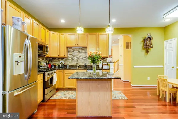 $3,300 | 13665 St Johns Wood Place, Herndon, VA 20171