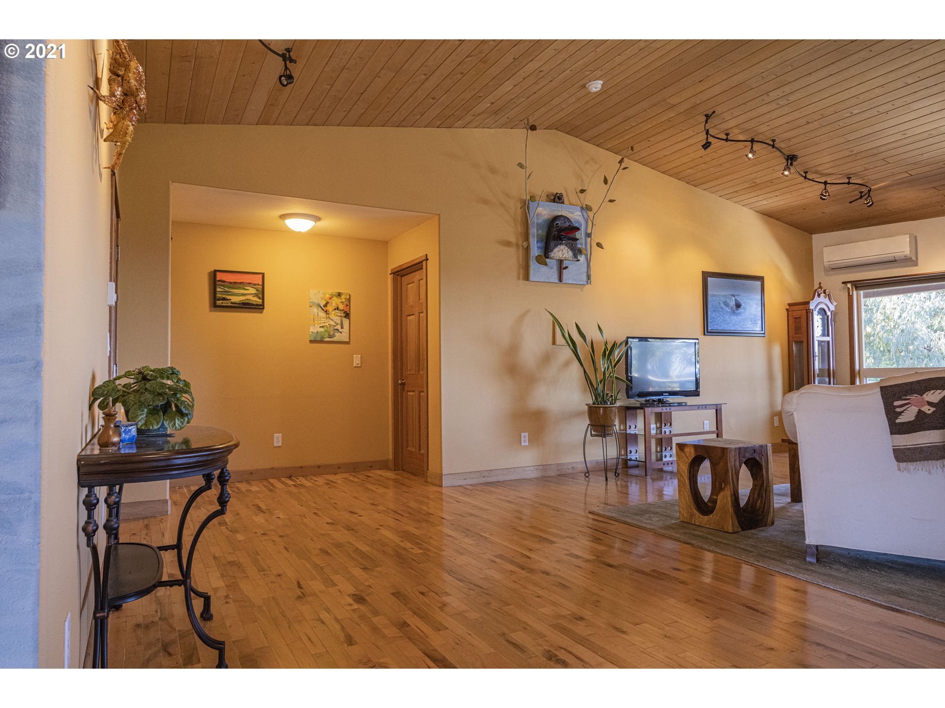 33982 Ophir Road Gold Beach, OR 97444 - Photo 14 of 20 Gallery Image 14