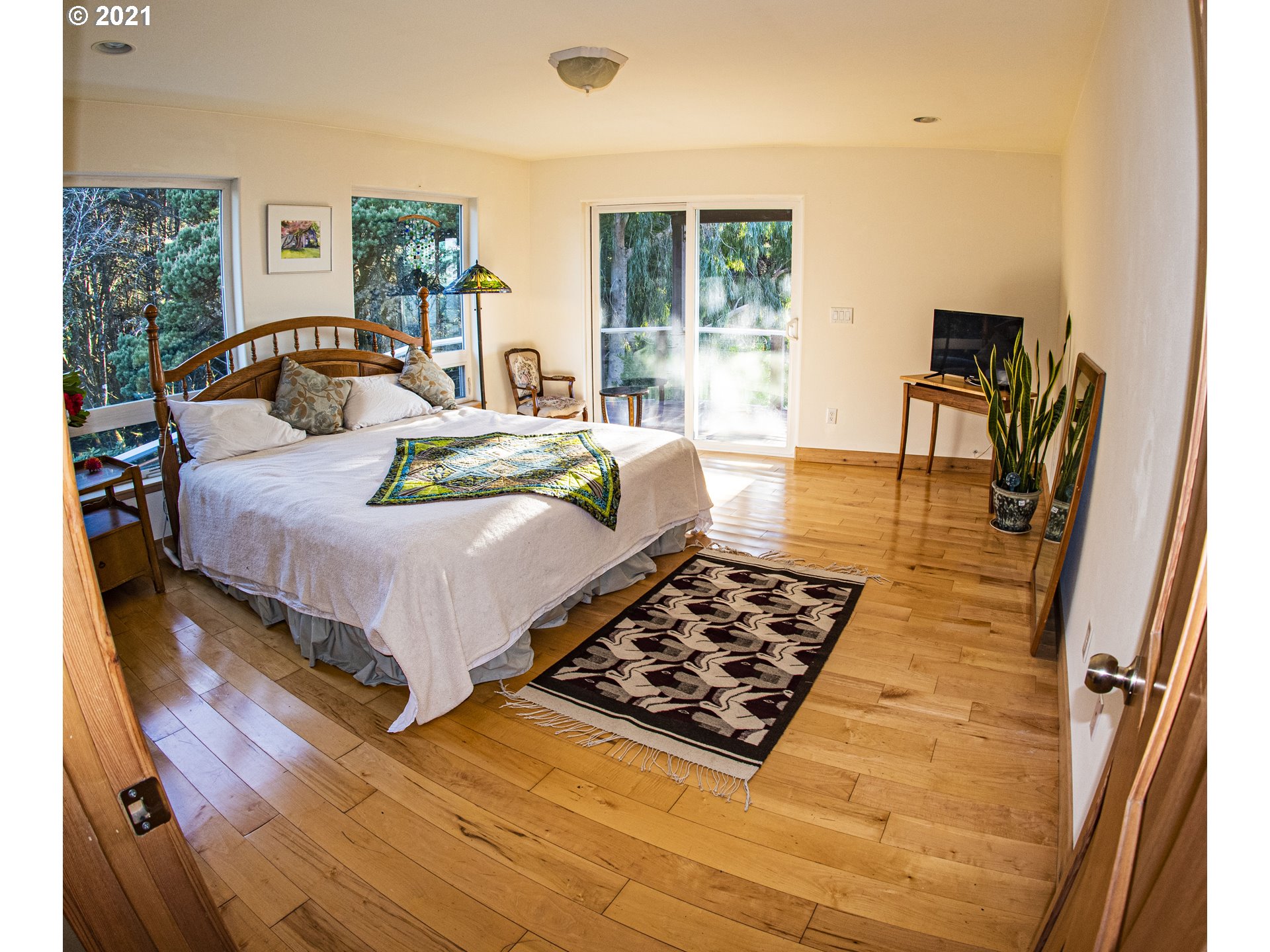 33982 Ophir Road Gold Beach, OR 97444 - Photo 7 of 20 Gallery Image 7