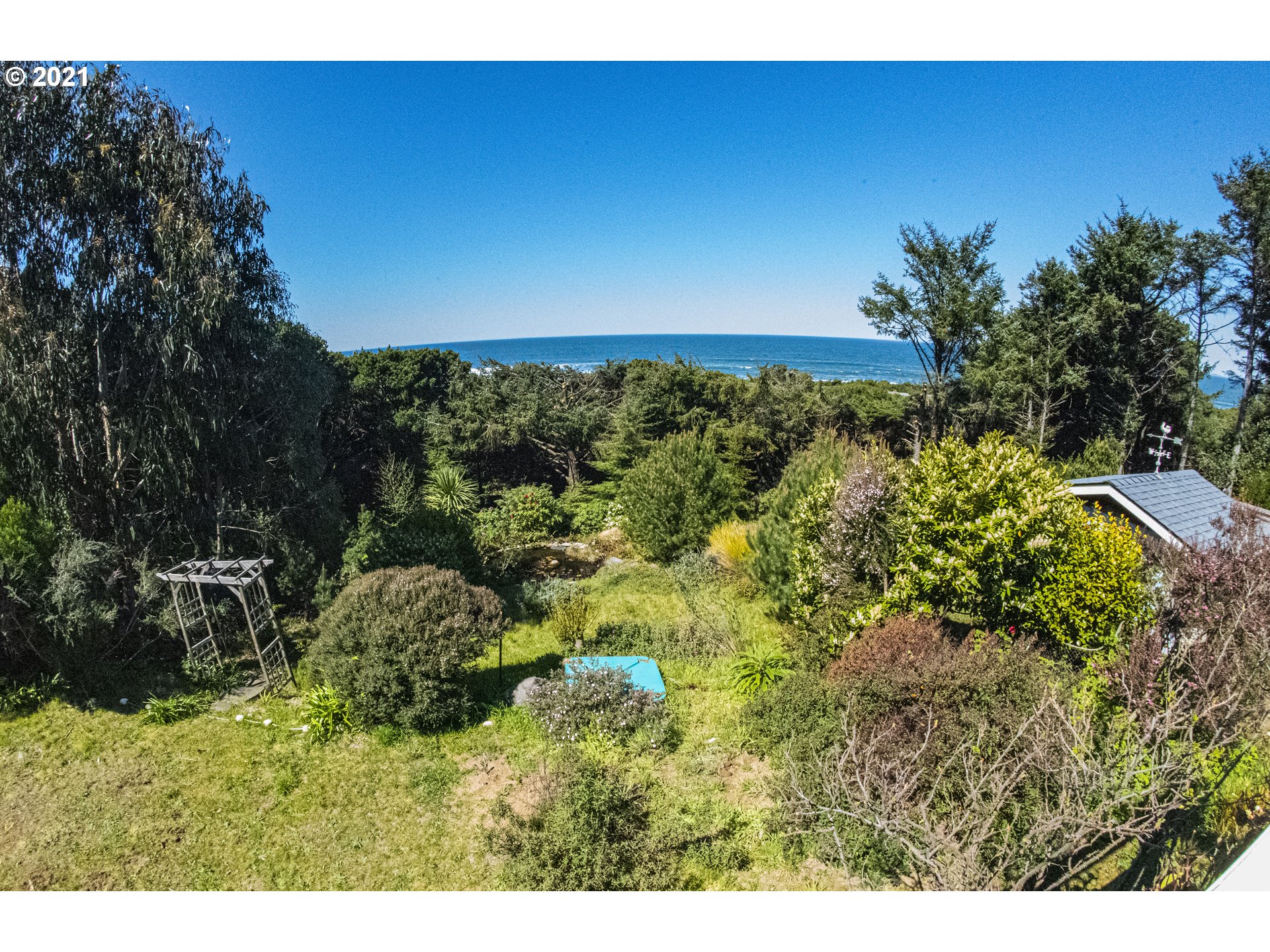 33982 Ophir Road Gold Beach, OR 97444 - Photo 8 of 20 Gallery Image 8