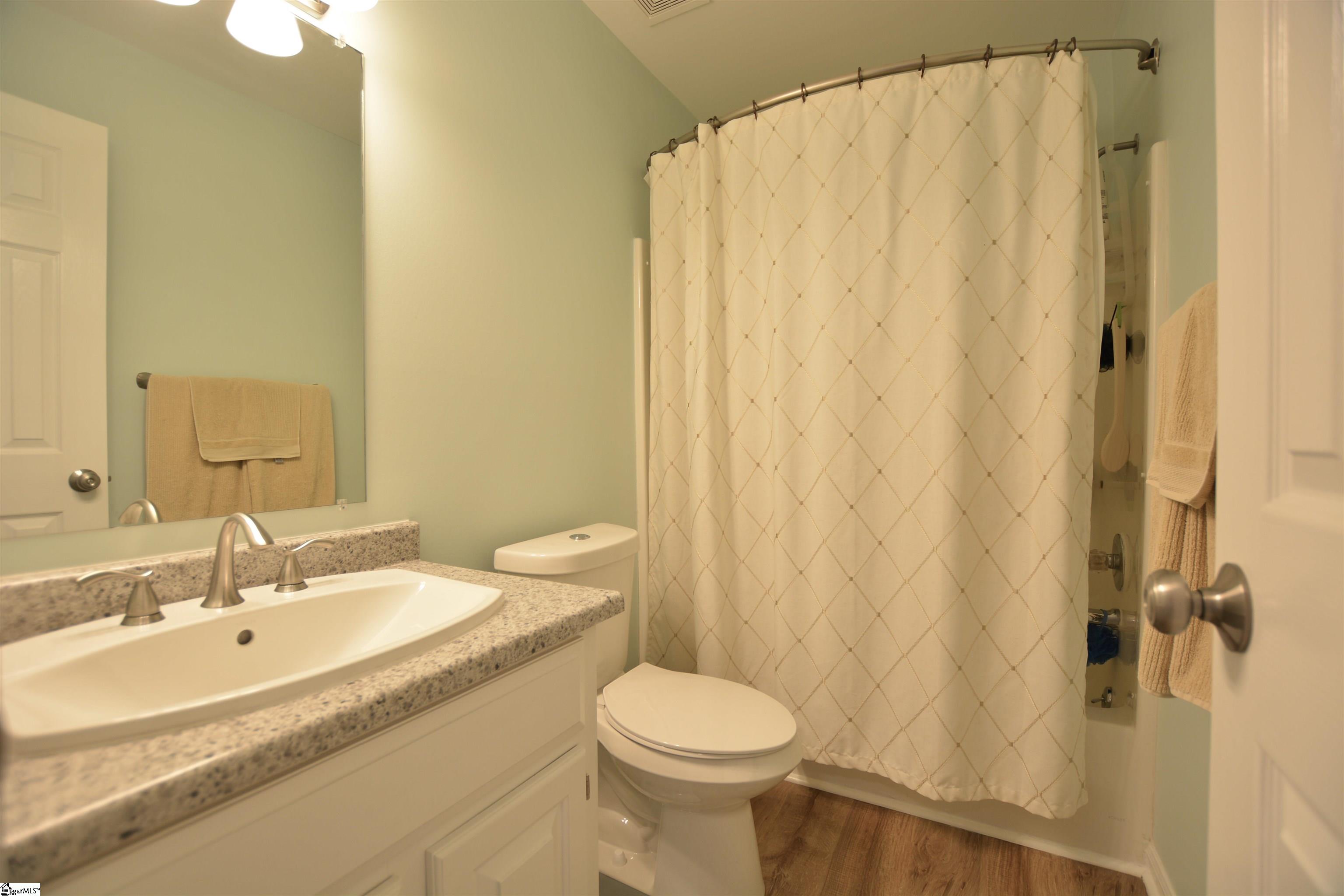 905 Brooks Road Mauldin, SC 29662 - Photo 32 of 36 Gallery Image 32