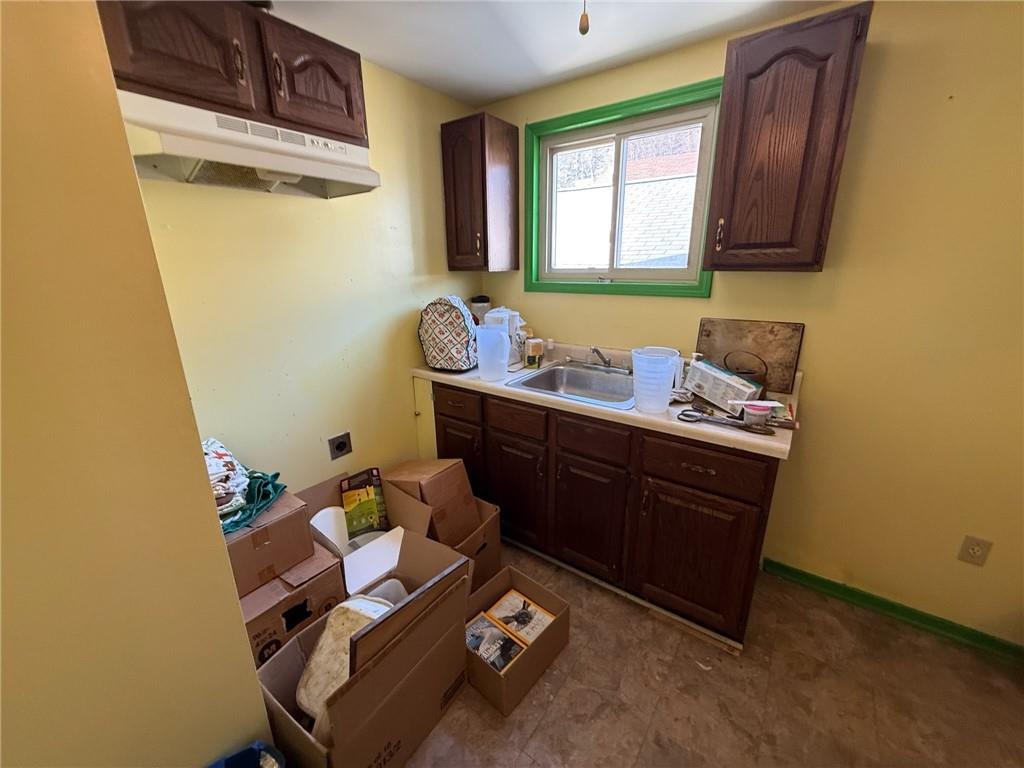 810 10th Street McKees Rocks, PA 15136 - Photo 13 of 31