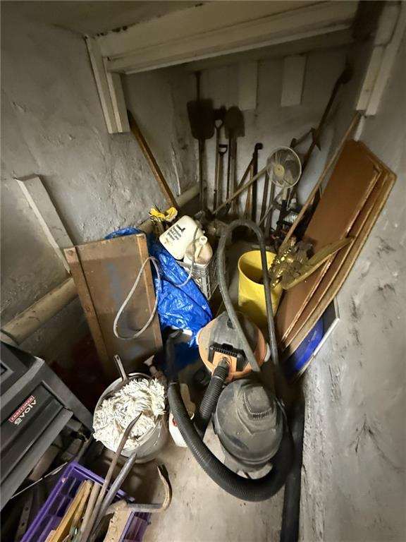 810 10th Street McKees Rocks, PA 15136 - Photo 27 of 31