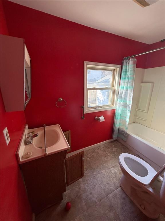 810 10th Street McKees Rocks, PA 15136 - Photo 6 of 31