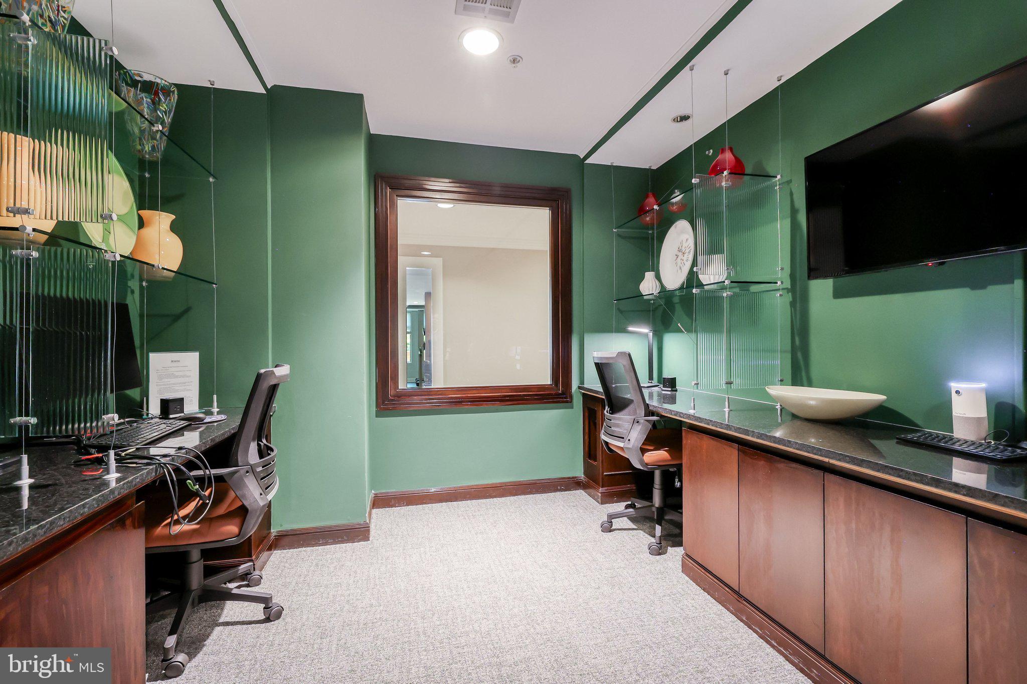 12001 Market Street, Unit 434 Reston, VA 20190 - Photo 41 of 43 a room with musical instruments