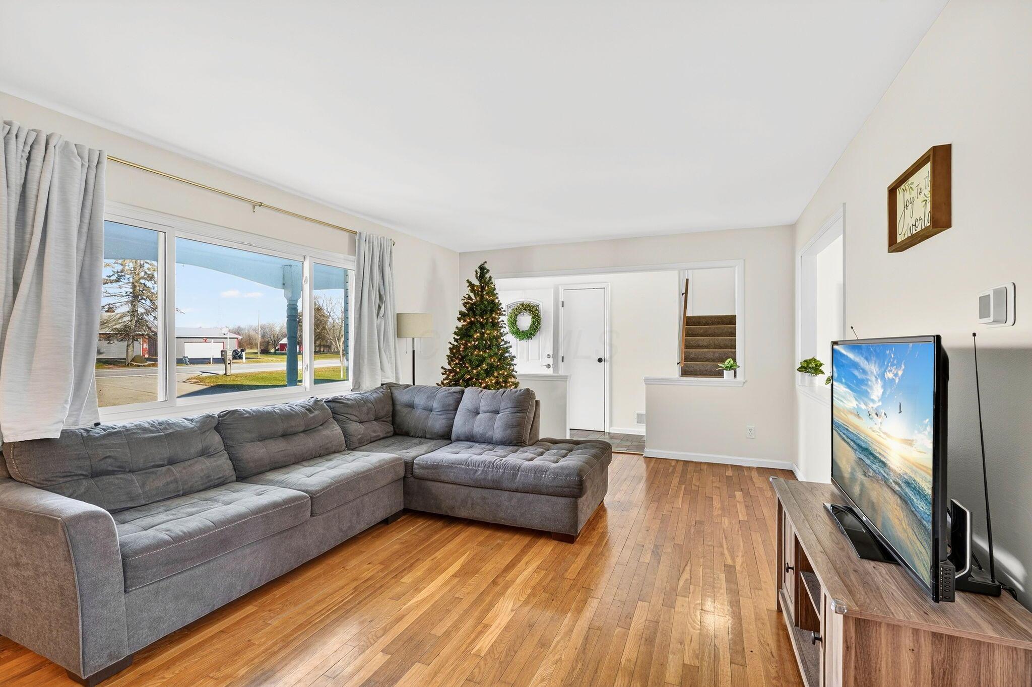4950 Norton Road Grove City, OH 43123 - Photo 8 of 48 4950 Norton Rd 34
