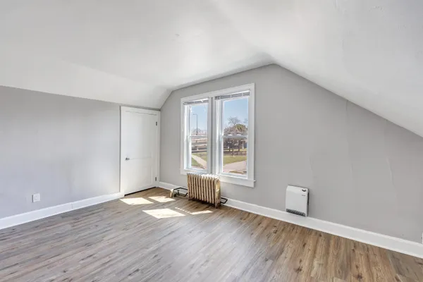 $299,900 | 712 South Maple Avenue, Green Bay, WI 54304