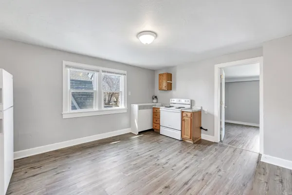 $299,900 | 712 South Maple Avenue, Green Bay, WI 54304