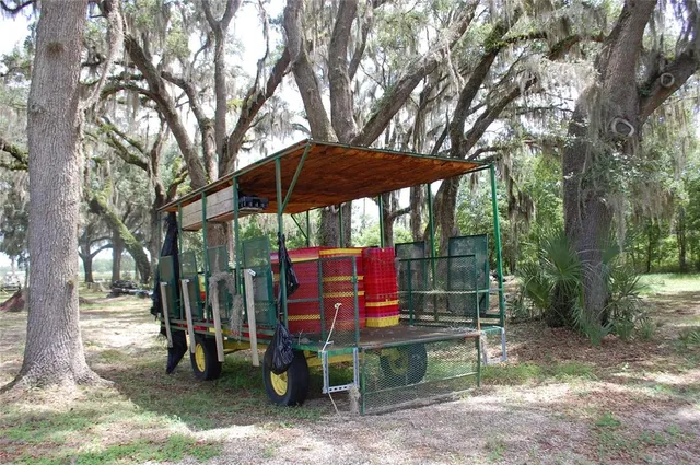 a view of outdoor space