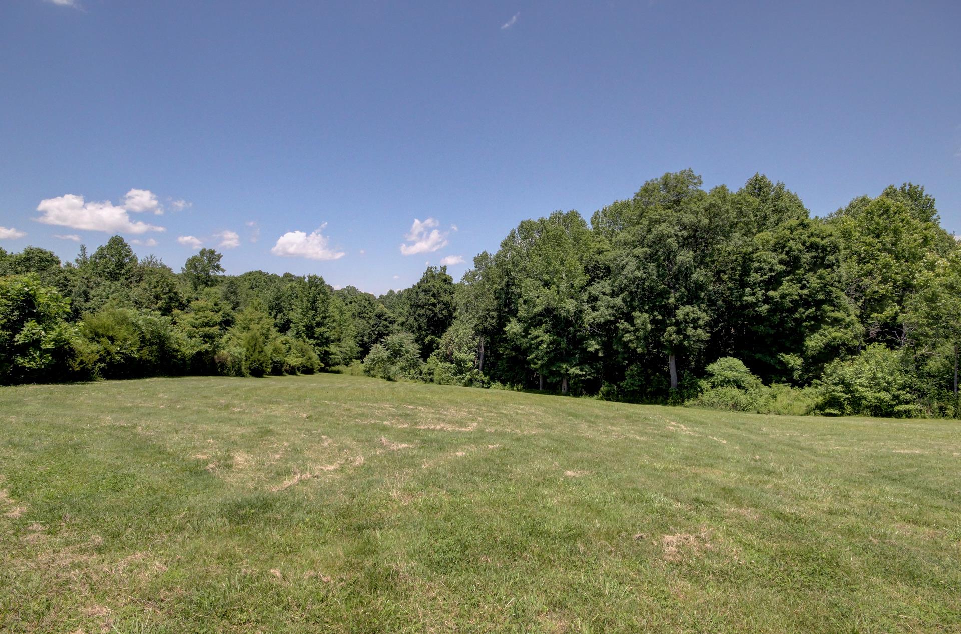 2759 Jarrell Ridge Road Clarksville, TN 37043 - Photo 27 of 28 Gallery Image 27