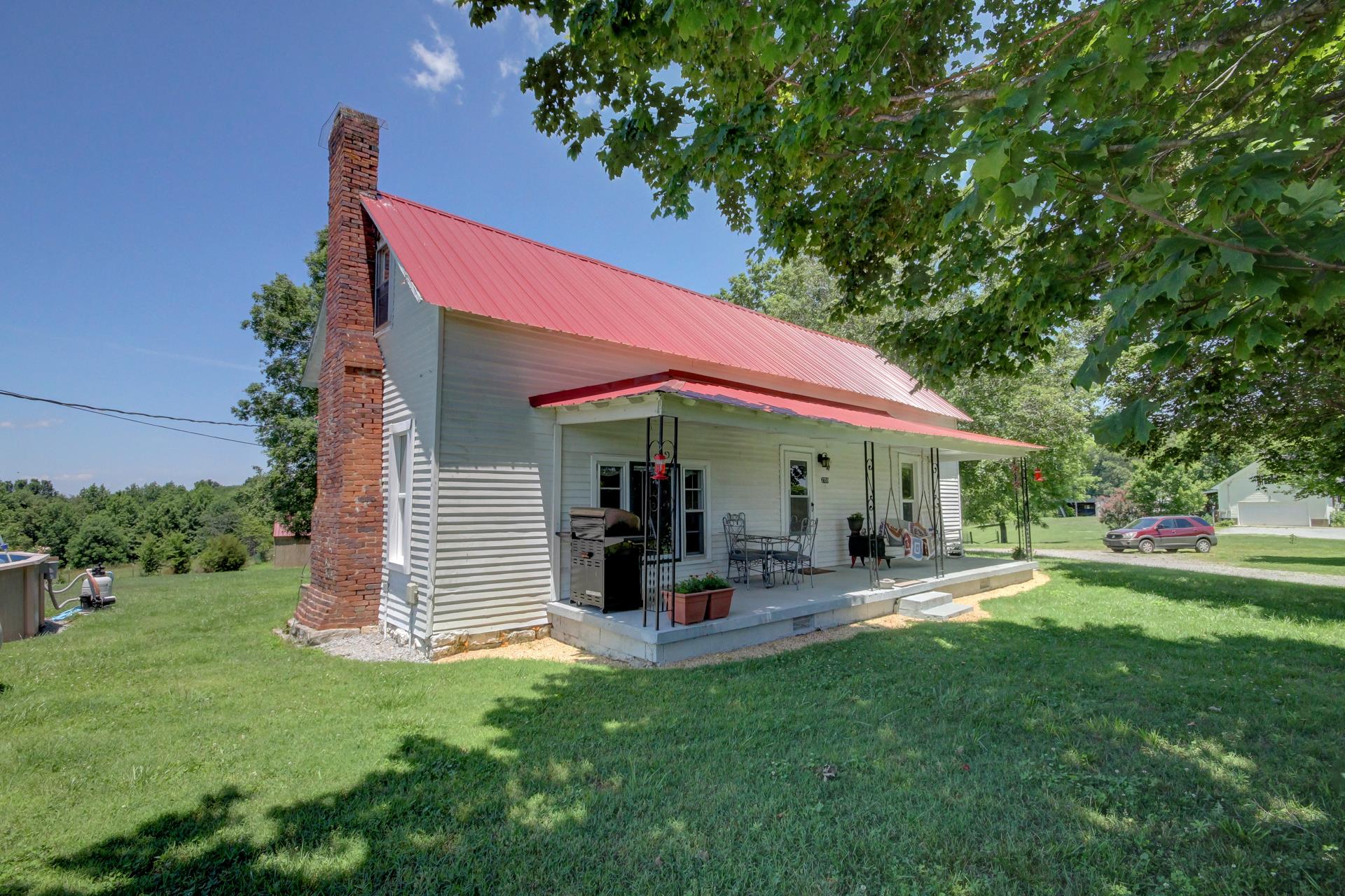 2759 Jarrell Ridge Road Clarksville, TN 37043 - Photo 3 of 28 Gallery Image 3