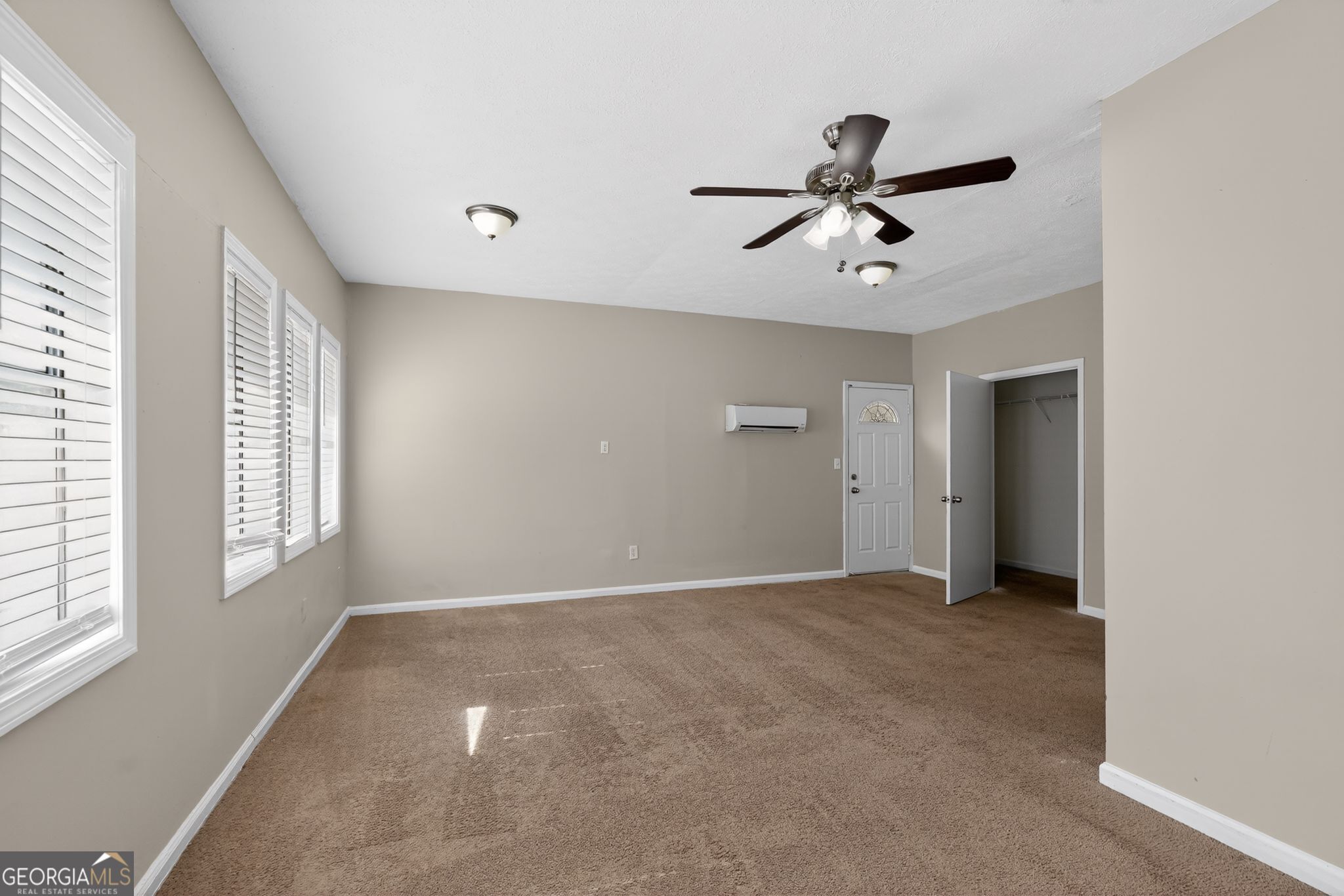 2234 7 Oaks Circle Conley, GA 30288 - Photo 11 of 32