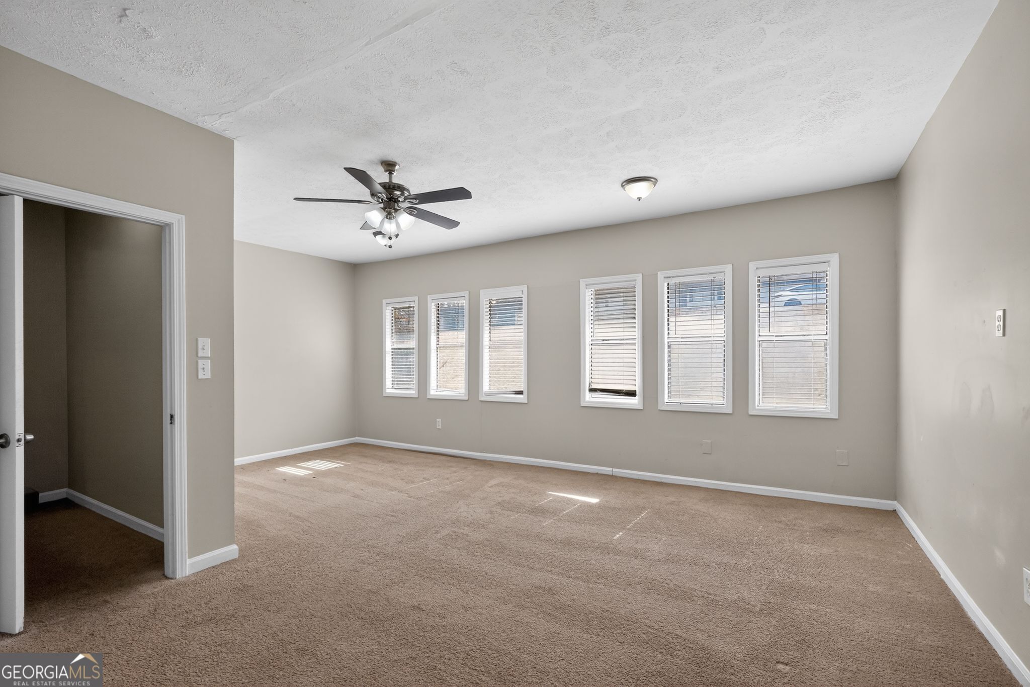 2234 7 Oaks Circle Conley, GA 30288 - Photo 15 of 32