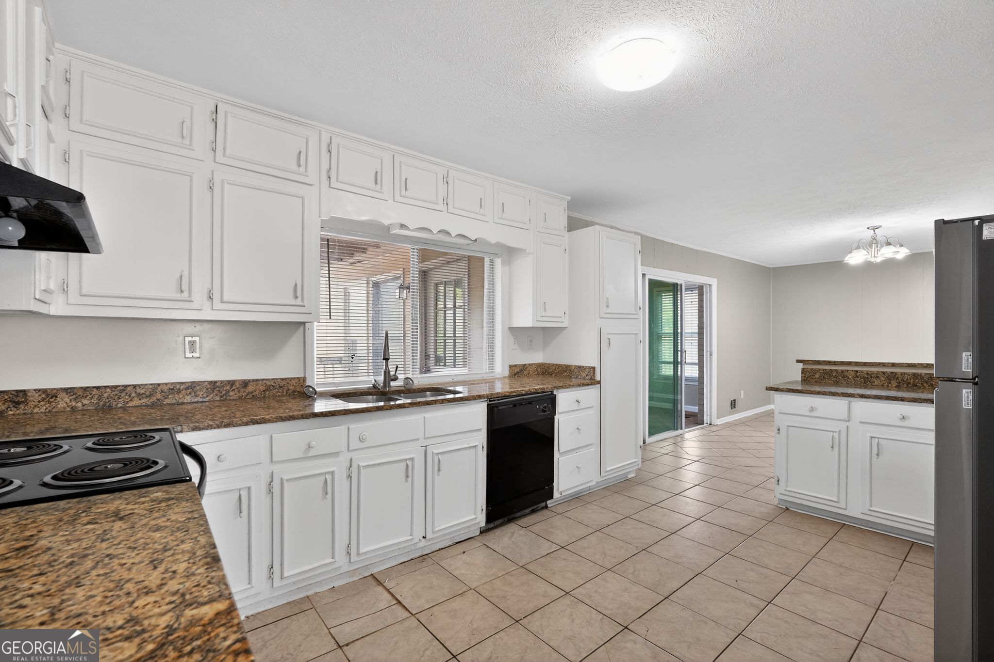 2234 7 Oaks Circle Conley, GA 30288 - Photo 22 of 32