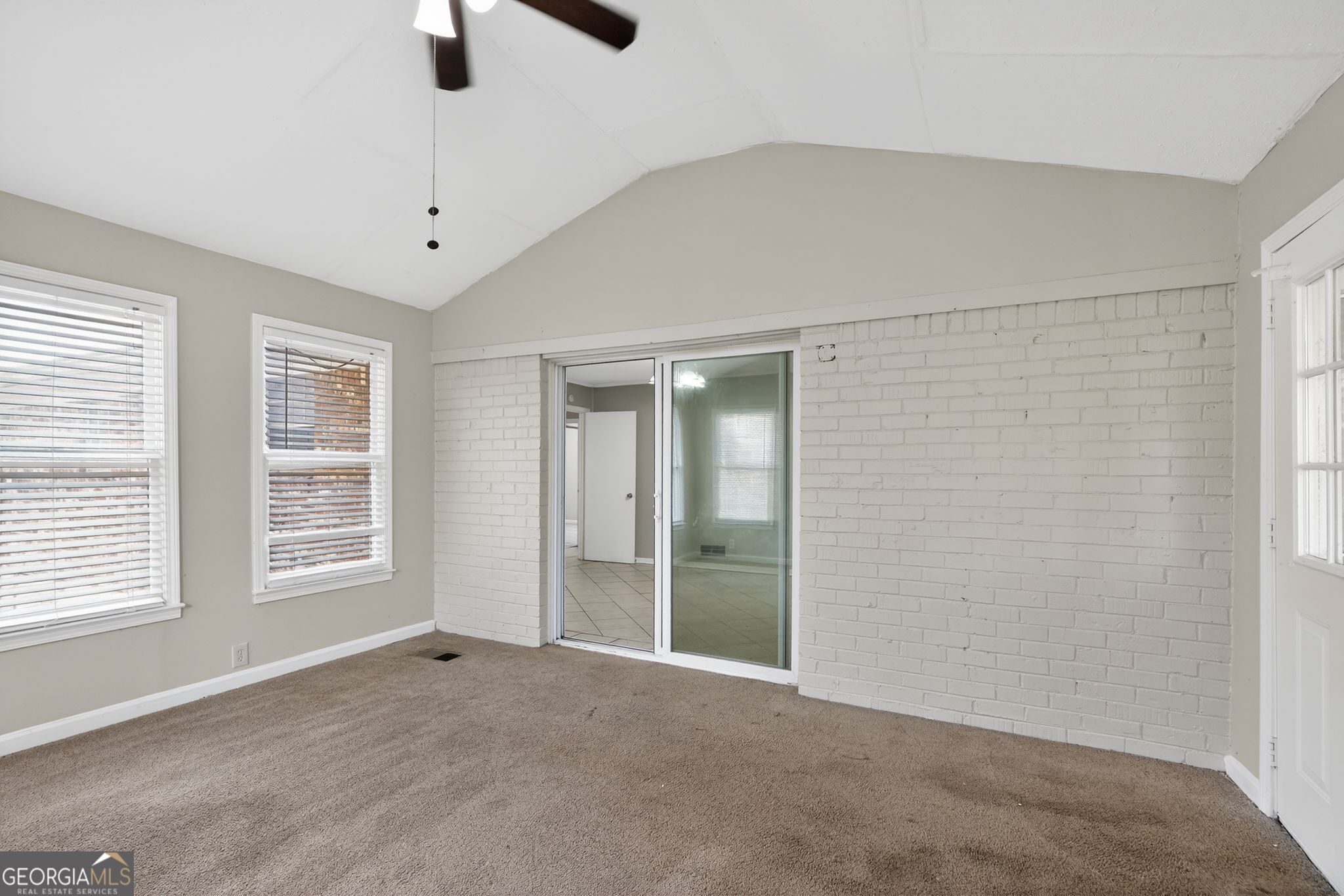 2234 7 Oaks Circle Conley, GA 30288 - Photo 6 of 32