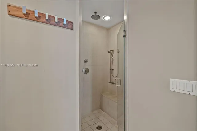 $6,850 | 6799 Collins Avenue, Unit 209, Miami Beach, FL 33141