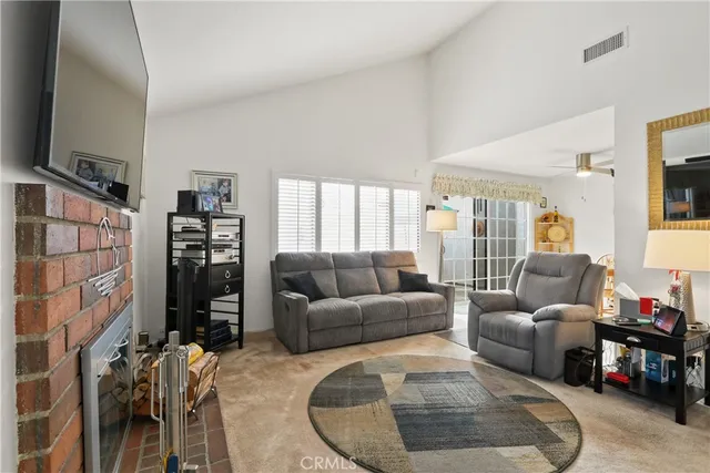 $679,900 | 1331 West Cerritos Avenue, Unit 26, Anaheim, CA 92802