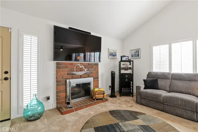 $679,900 | 1331 West Cerritos Avenue, Unit 26, Anaheim, CA 92802