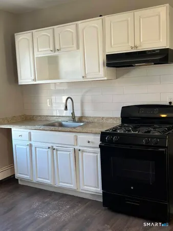 $1,795 | 162 Sheridan Street, Bridgeport, CT 06610