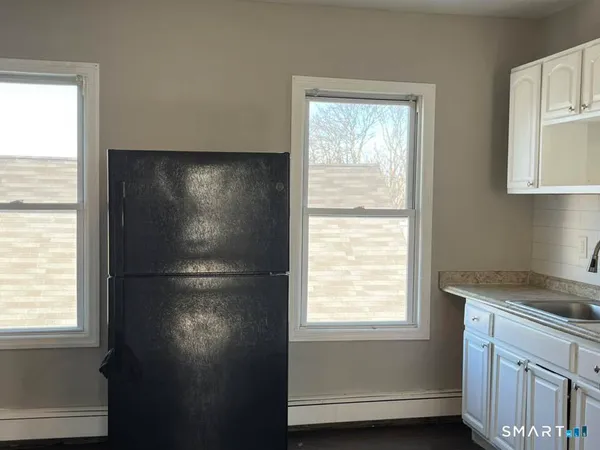 $1,795 | 162 Sheridan Street, Bridgeport, CT 06610