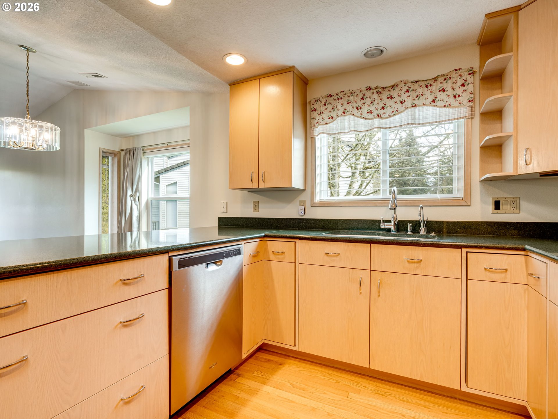 15917 Northeast Union Road, Unit 114 Ridgefield, WA 98642 - Photo 6 of 45