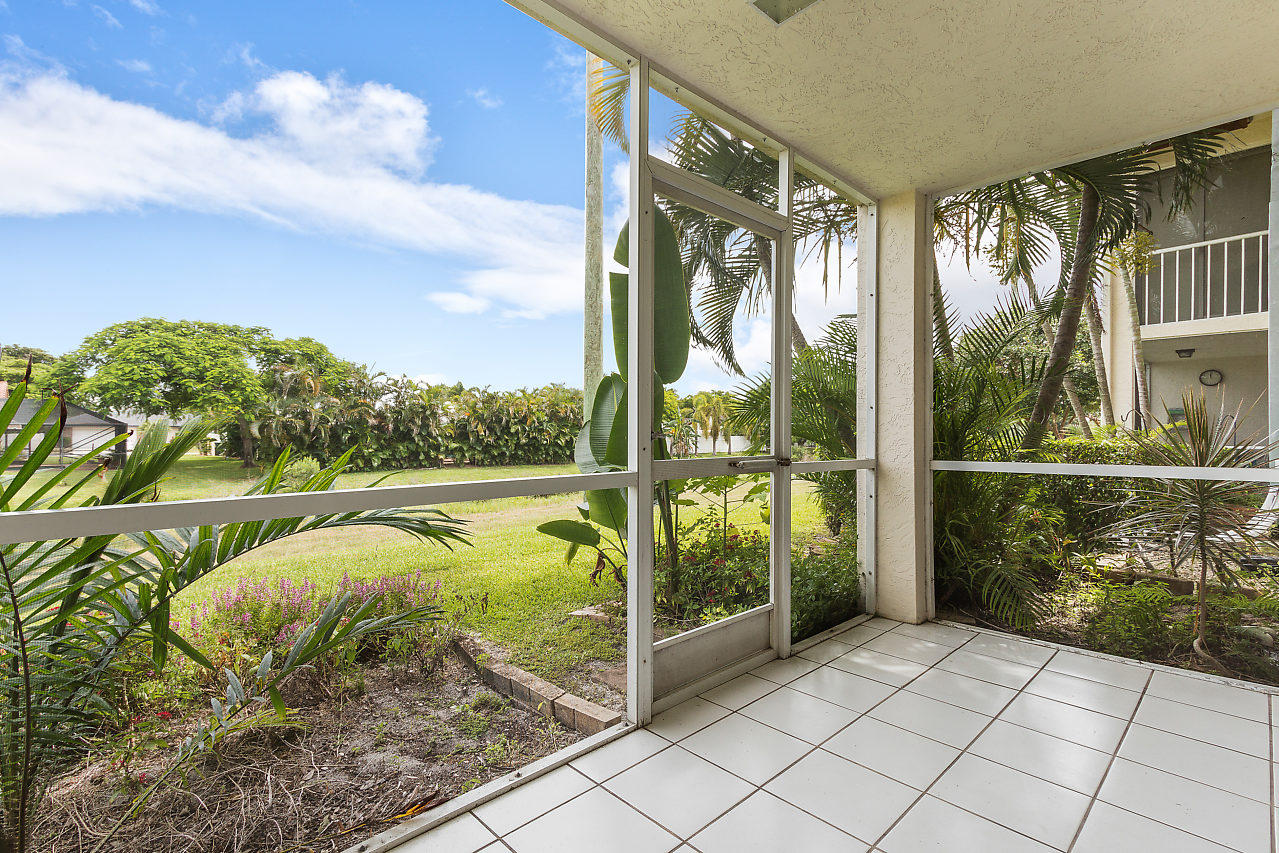 420 Northwest 67th Street, Unit K104 Boca Raton, FL 33487 - Photo 17 of 25 Patio