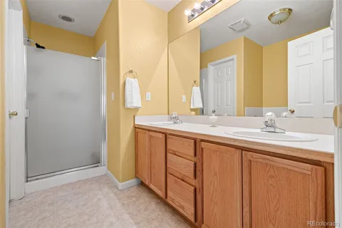 $389,000 | 15555 East 40th Avenue, Unit 110, Denver, CO 80239