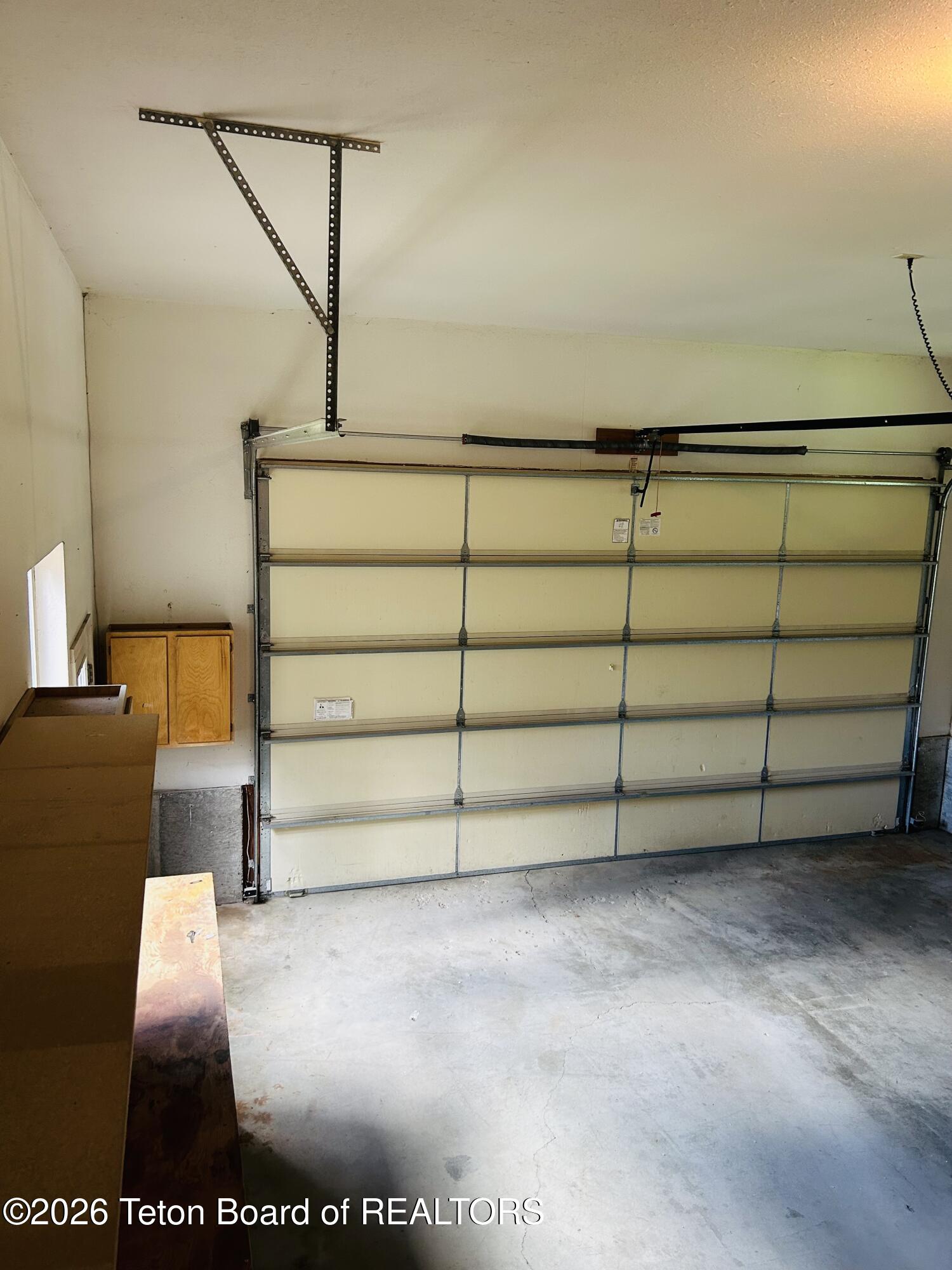 50 Cheyenne Circle Star Valley Ranch, WY 83127 - Photo 13 of 25 Garage