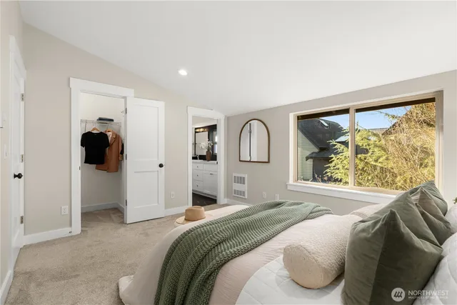 $885,000 | 213 North 39th Street, Unit C, Seattle, WA 98103