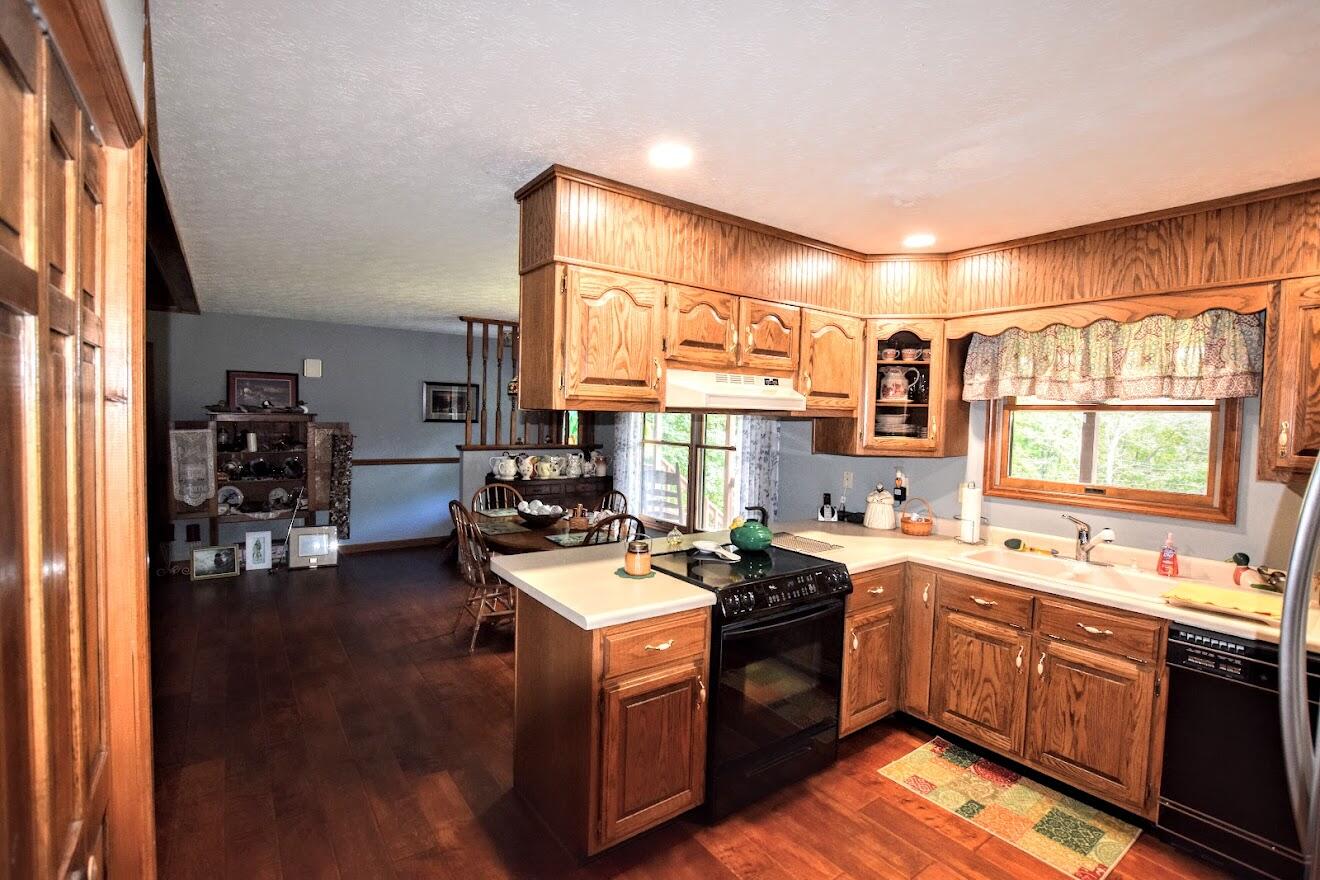 370 Cedar Heights Road Spring City, TN 37381 - Photo 9 of 48 DSC_0073